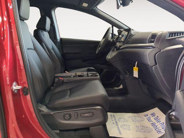 new 2026 Honda Odyssey car, priced at $45,800