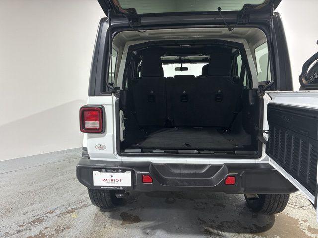 used 2021 Jeep Wrangler Unlimited car, priced at $27,797