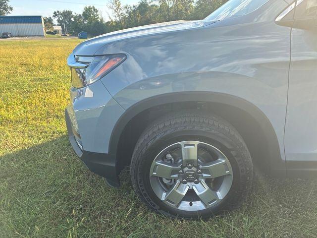 new 2026 Honda Ridgeline car, priced at $41,654