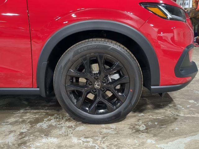 new 2025 Honda HR-V car, priced at $26,932
