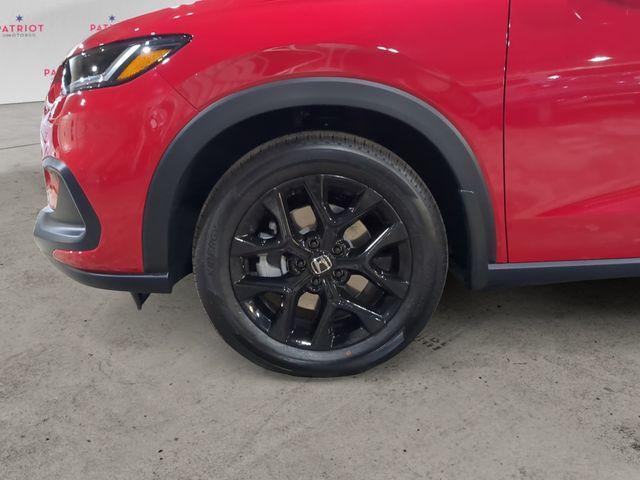 new 2025 Honda HR-V car, priced at $26,932
