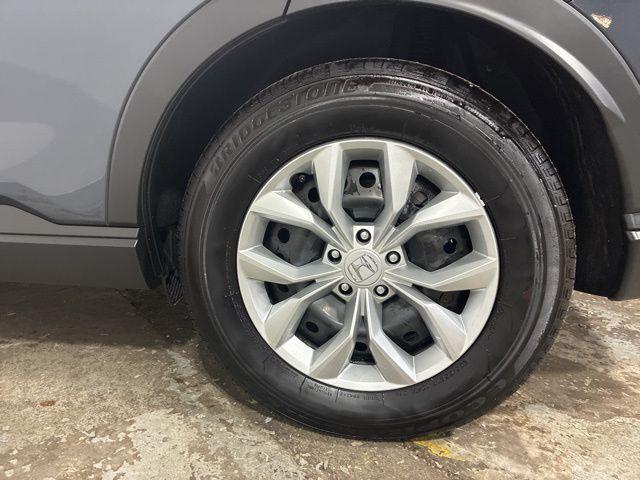 new 2025 Honda CR-V car, priced at $30,007