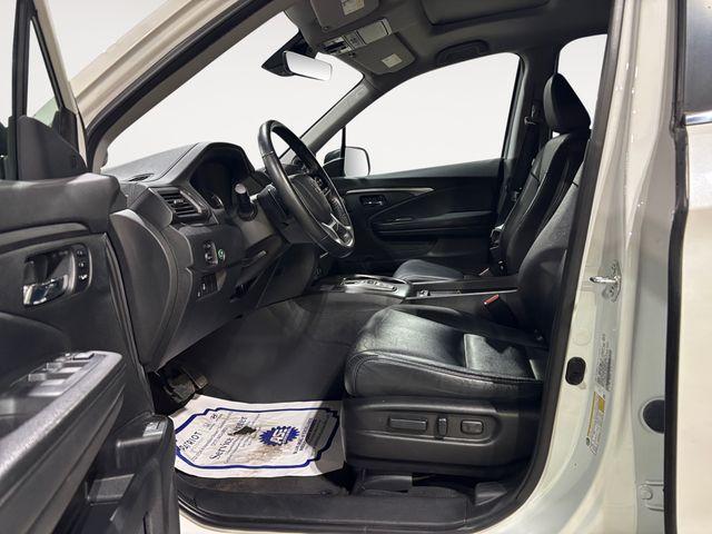 used 2021 Honda Pilot car, priced at $27,597