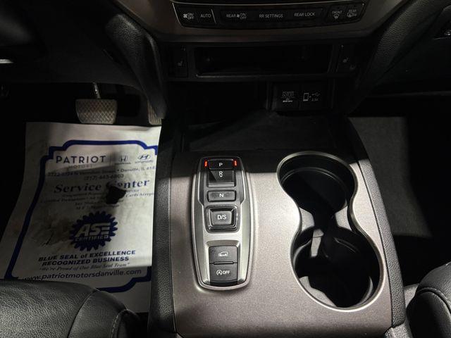 used 2021 Honda Pilot car, priced at $27,597
