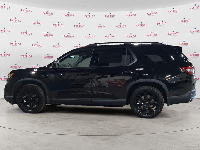 new 2025 Honda Pilot car, priced at $51,605