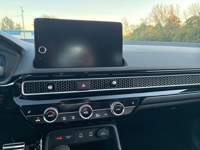 new 2026 Honda Civic Hybrid car, priced at $33,582