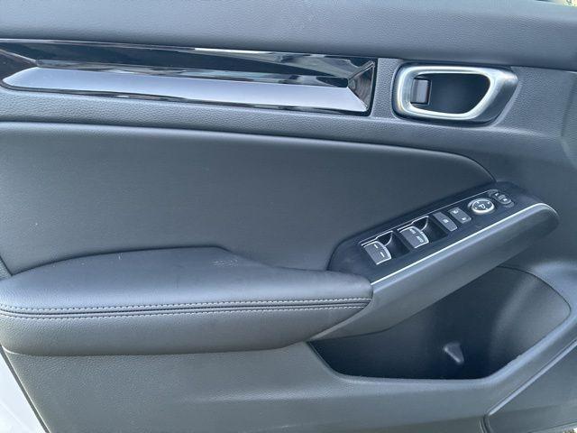 new 2026 Honda Civic Hybrid car, priced at $33,582