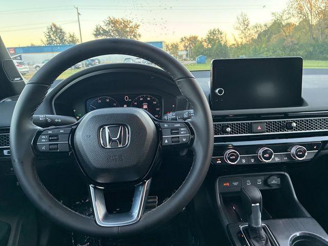 new 2026 Honda Civic Hybrid car, priced at $33,582