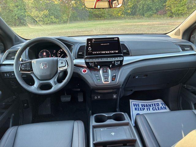 new 2026 Honda Odyssey car, priced at $45,845