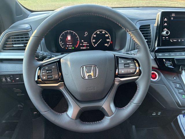 new 2026 Honda Odyssey car, priced at $45,845