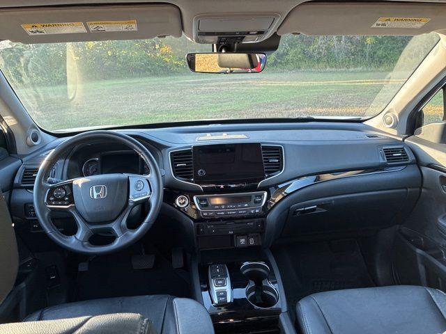 used 2021 Honda Pilot car, priced at $28,547