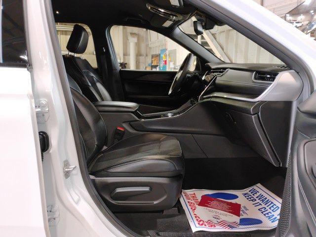 used 2024 Jeep Grand Cherokee L car, priced at $34,997
