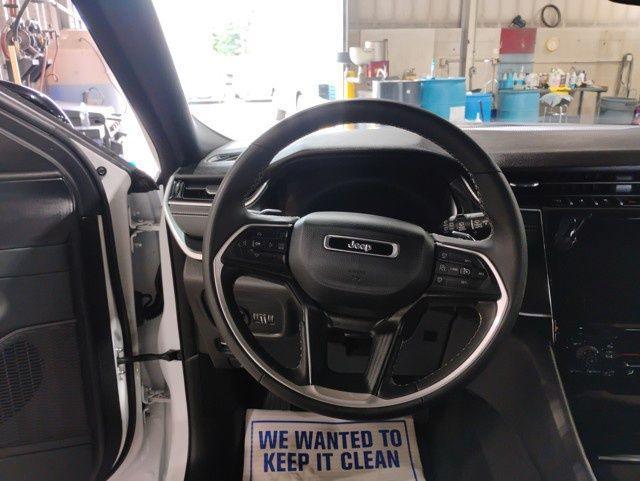 used 2024 Jeep Grand Cherokee L car, priced at $34,997