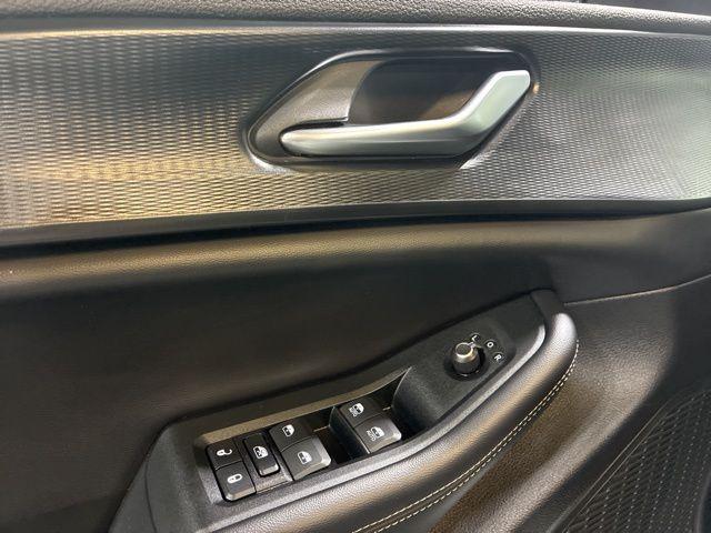 used 2024 Jeep Grand Cherokee L car, priced at $29,577