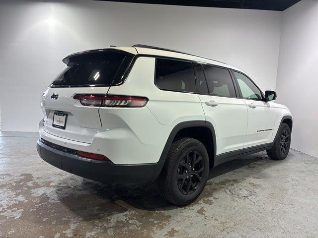 used 2024 Jeep Grand Cherokee L car, priced at $29,577