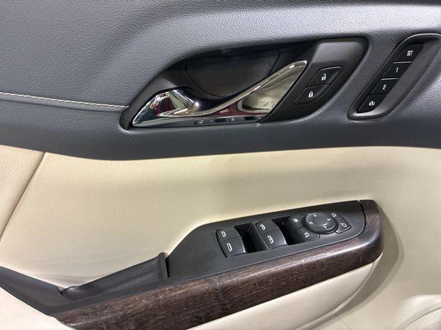 used 2023 GMC Acadia car, priced at $35,947