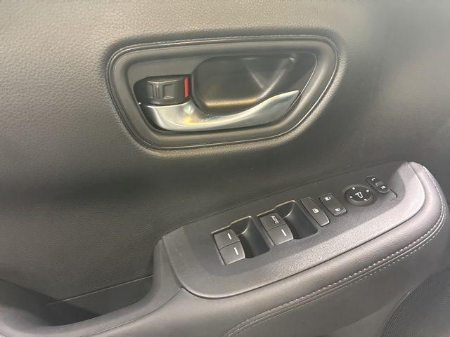 new 2025 Honda HR-V car, priced at $25,253