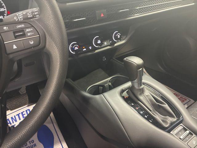 new 2025 Honda HR-V car, priced at $25,253