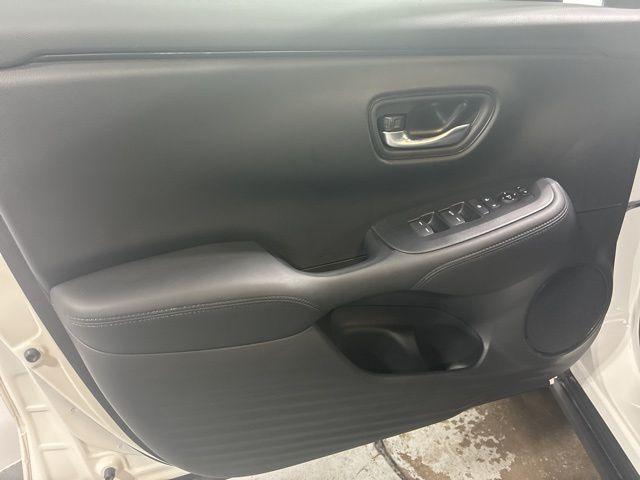 new 2025 Honda HR-V car, priced at $25,253