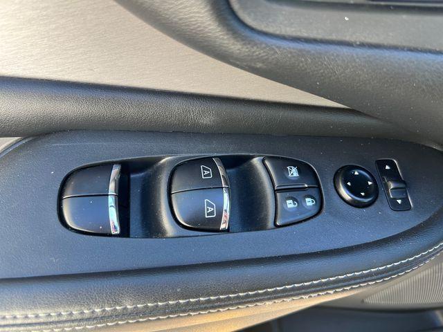 used 2023 Nissan Murano car, priced at $22,499