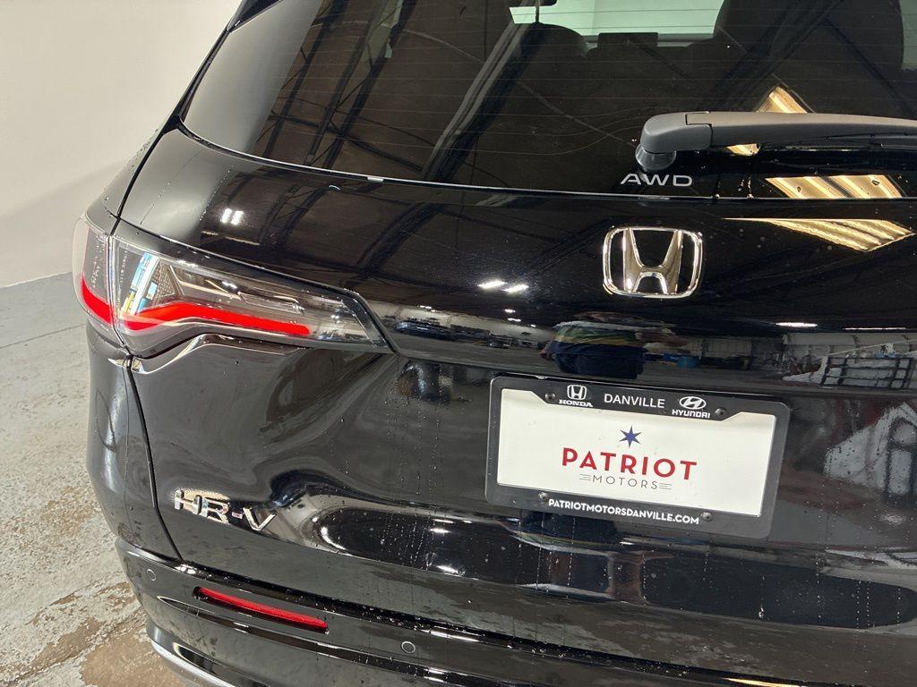 new 2026 Honda HR-V car, priced at $31,618
