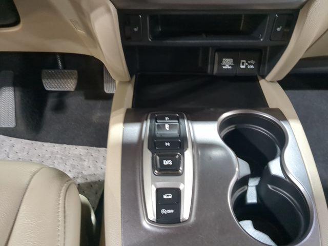 used 2021 Honda Pilot car, priced at $28,897