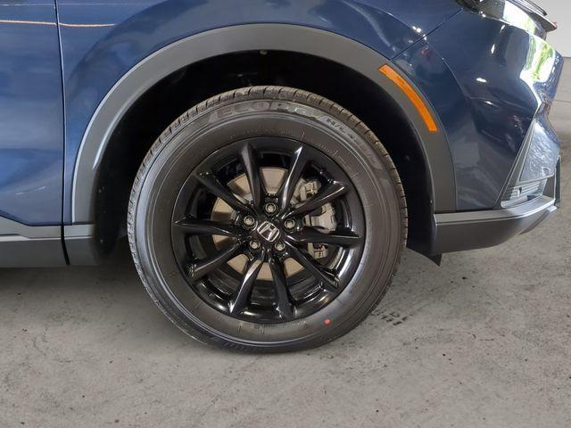 new 2026 Honda CR-V Hybrid car, priced at $39,579