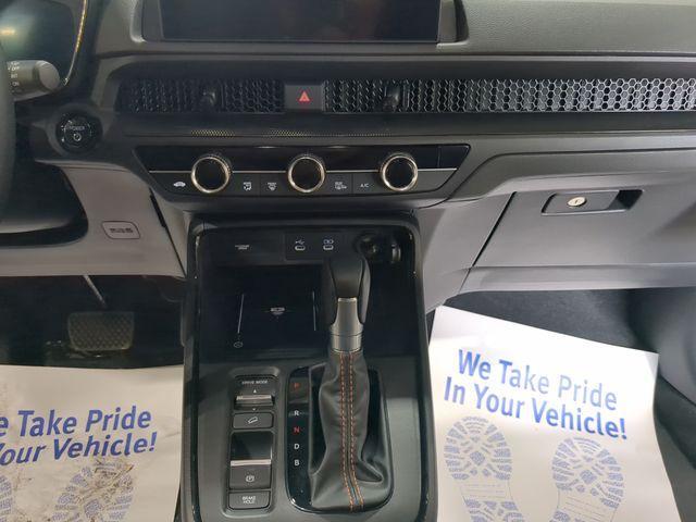 new 2026 Honda CR-V Hybrid car, priced at $39,579