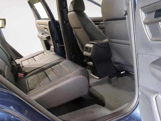 new 2026 Honda CR-V Hybrid car, priced at $41,675