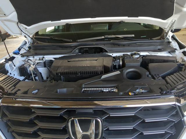 new 2025 Honda Pilot car, priced at $44,364