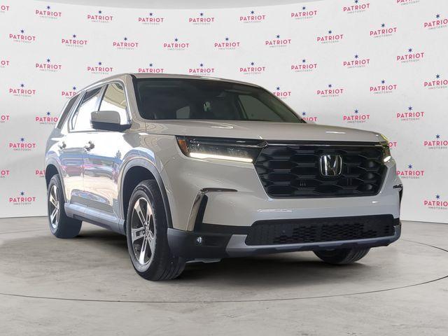 new 2025 Honda Pilot car, priced at $44,364