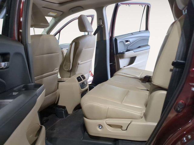 used 2022 Honda Pilot car, priced at $30,497