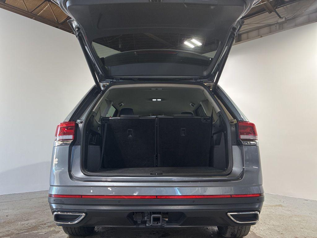 used 2024 Volkswagen Atlas car, priced at $27,997