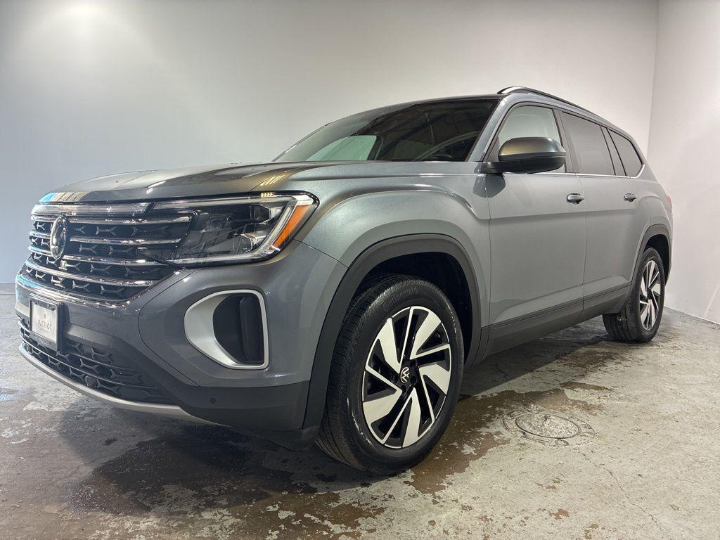 used 2024 Volkswagen Atlas car, priced at $27,997
