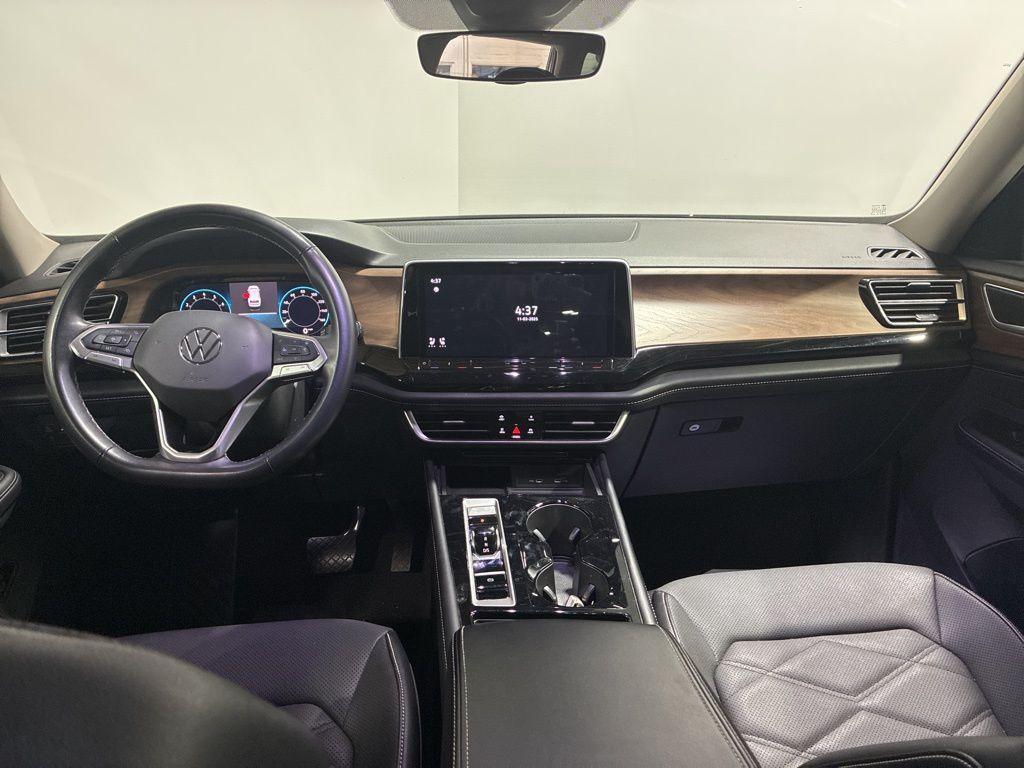 used 2024 Volkswagen Atlas car, priced at $27,997