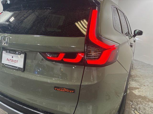 new 2026 Honda CR-V Hybrid car, priced at $38,660