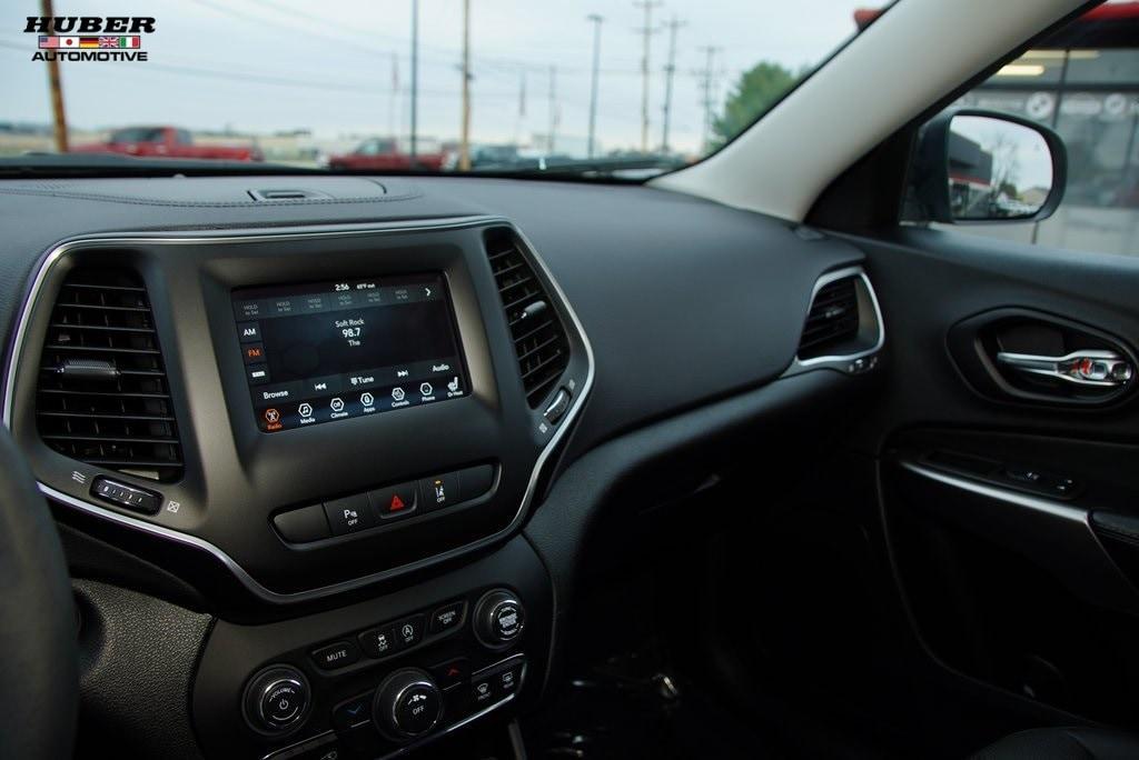 used 2021 Jeep Cherokee car, priced at $24,091