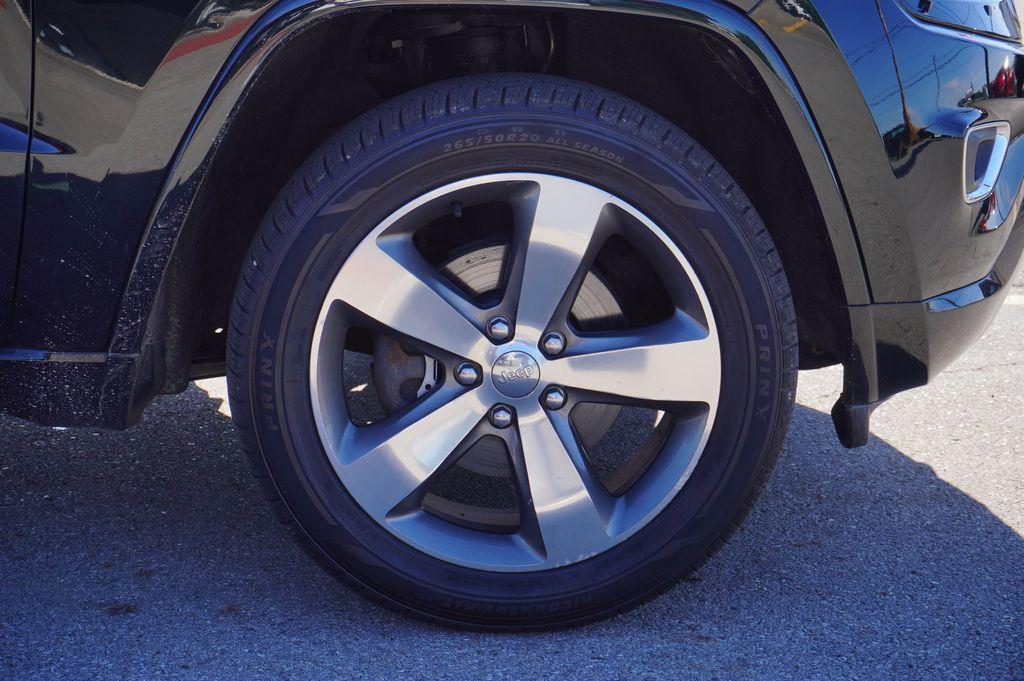 used 2014 Jeep Grand Cherokee car, priced at $13,220