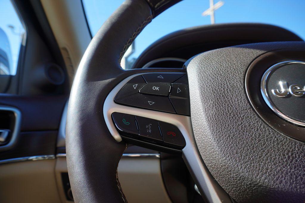 used 2014 Jeep Grand Cherokee car, priced at $13,220