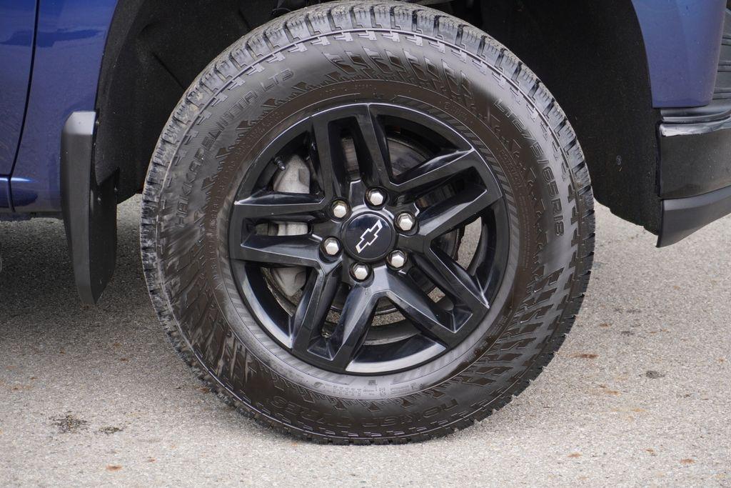 used 2022 Chevrolet Silverado 1500 Limited car, priced at $37,721