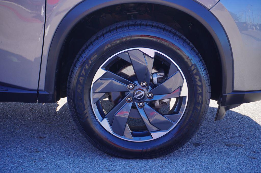 used 2024 Nissan Rogue car, priced at $22,758