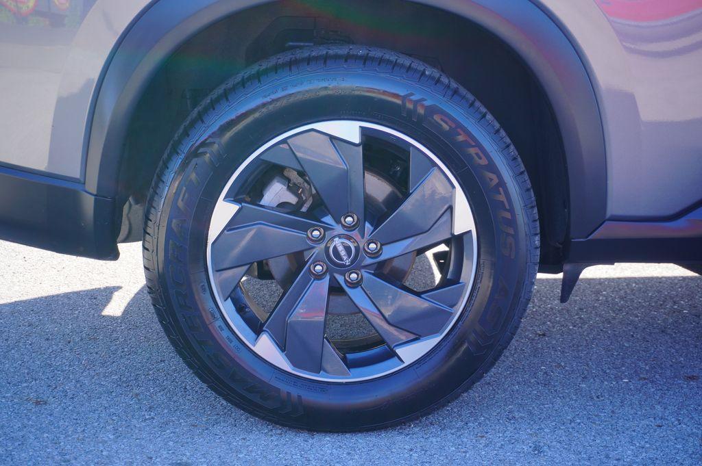 used 2024 Nissan Rogue car, priced at $22,758