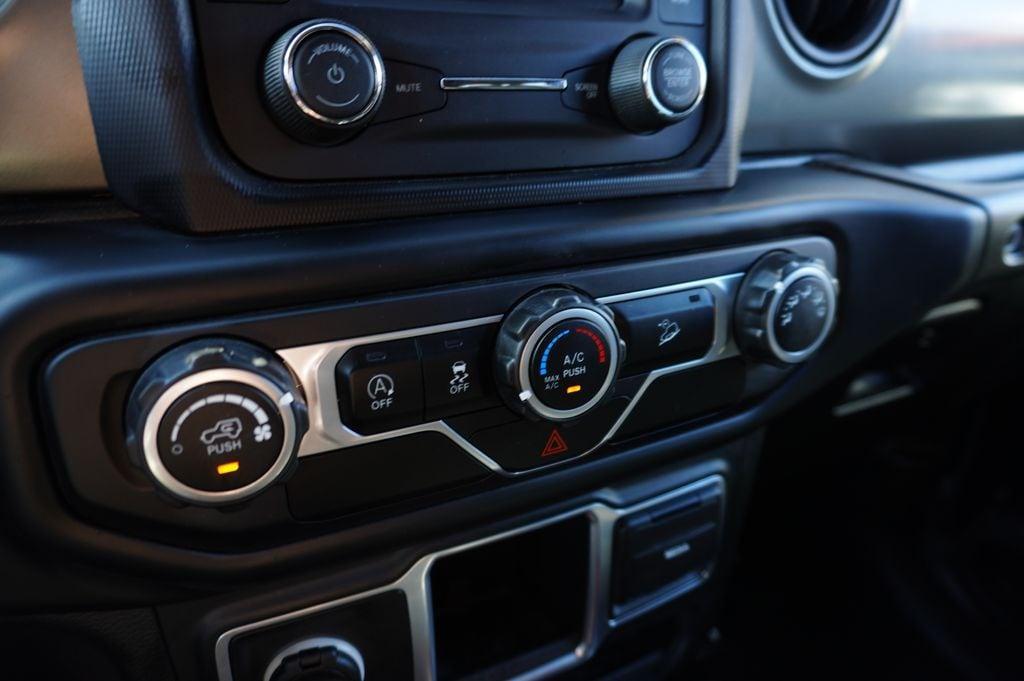 used 2018 Jeep Wrangler Unlimited car, priced at $22,733