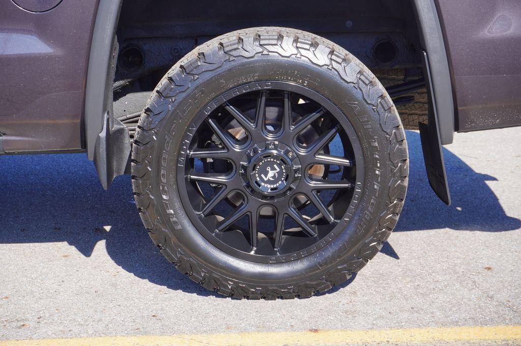 used 2016 GMC Sierra 1500 car, priced at $22,989