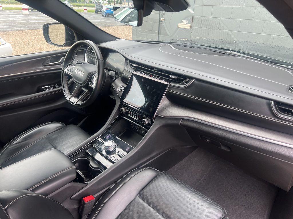 used 2021 Jeep Grand Cherokee L car, priced at $29,986