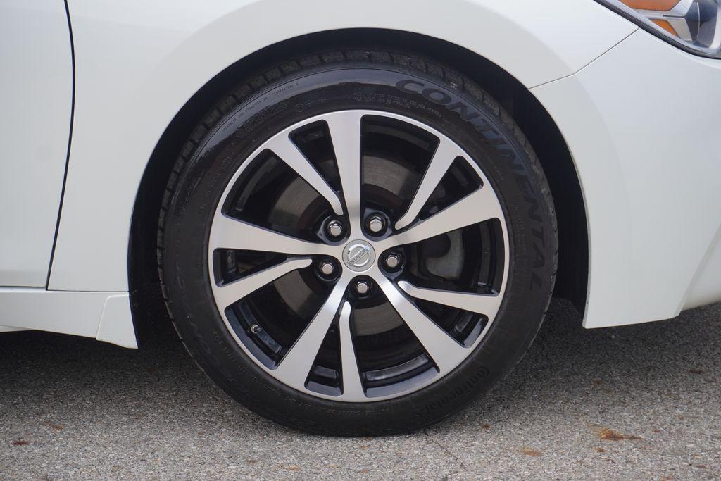 used 2017 Nissan Maxima car, priced at $15,995
