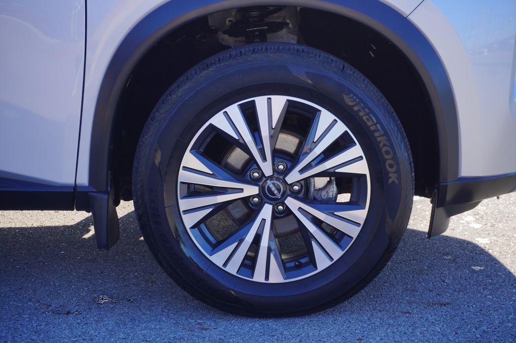used 2023 Nissan Rogue car, priced at $23,736