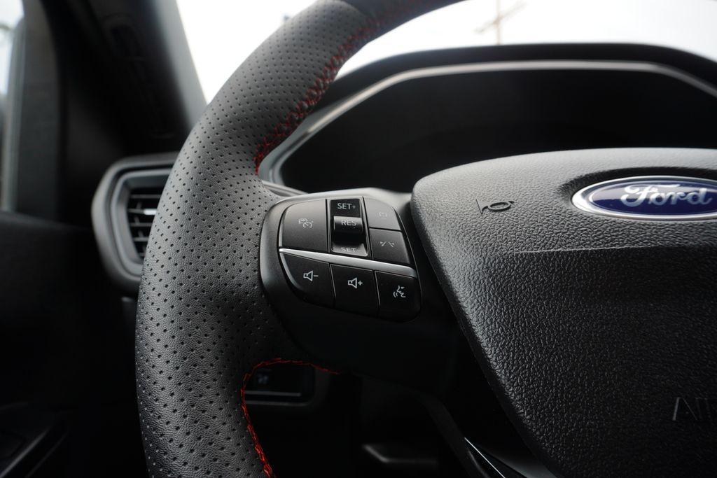 used 2023 Ford Escape car, priced at $26,287