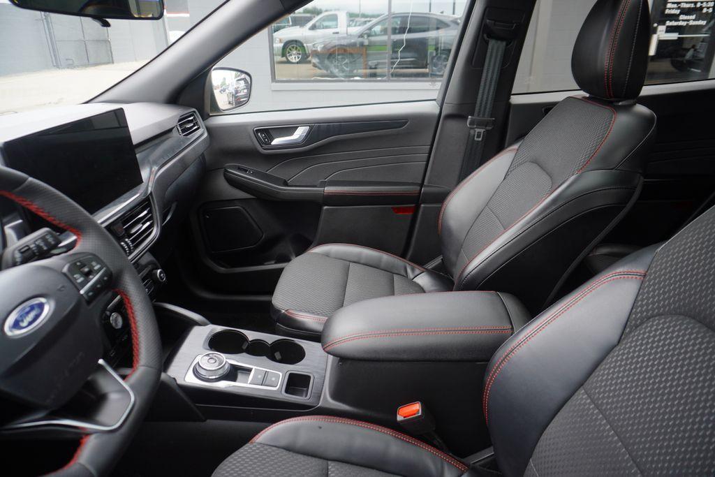 used 2023 Ford Escape car, priced at $26,287
