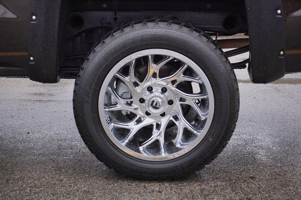 used 2018 Chevrolet Silverado 1500 car, priced at $24,709